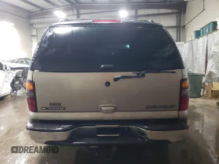 2001 Chevrolet Tahoe LT z VIN 1GNEK13T91R189425, wystawiony jako Copart lot #65714474 z przebiegiem 238 233 mil mil oraz Nie do naprawy • Non repairable. Historia ofert i sprzedaży dostępna na DreamBid. Obrazek 6.
