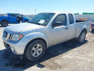 2012 Nissan Frontier S z VIN 1N6BD0CT1CC433667, wystawiony jako IAAI lot #41871242 z przebiegiem 122 158 mil mil oraz . Historia ofert i sprzedaży dostępna na DreamBid. Obrazek 2.