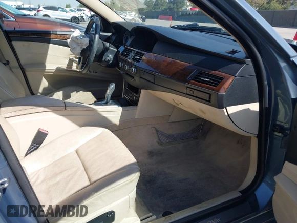 2010 BMW 5 Series 528i with VIN WBANU5C56AC128660, listed as a IAAI auction lot 41691585 with Not Provided miles and . Bid and sale history available at carsss.com. Image 5.