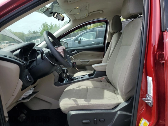2017 Ford Escape SE with VIN 1FMCU0GD4HUA10282, listed as a Copart auction lot 53872825 with 102,832 mi miles and Salvage Title. Bid and sale history available at DreamBid. Image 7.