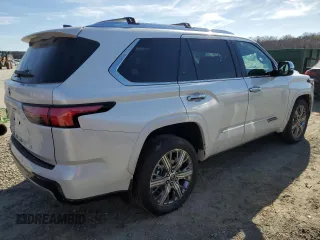 2024 Toyota Sequoia SR5 with VIN 7SVAAABA3RX044551, listed as a Copart auction lot 82015184 with 13,878 mi miles and Salvage Title. Bid and sale history available at carsss.com. Image 3.