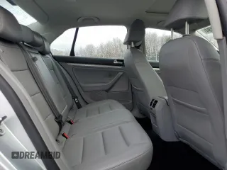 2009 Volkswagen Jetta SE z VIN 3VWRZ71K89M062050, wystawiony jako Copart lot #83973194 z przebiegiem 48 996 mil mil oraz Szkoda całkowita • Salvage title. Historia ofert i sprzedaży dostępna na DreamBid. Obrazek 11.