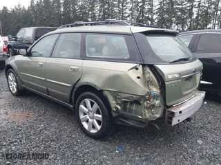 2006 Subaru Legacy Wagon Outback 2.5i Ltd with VIN 4S4BP62C267311889, listed as a IAAI auction lot 41166815 with 181,452 mi miles. Bid and sale history available at carsss.com. Image 3.