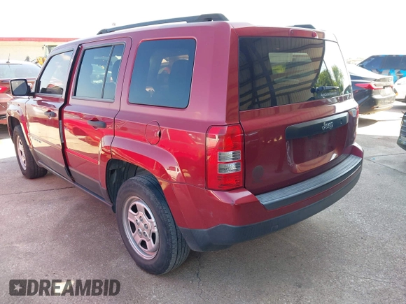 2014 Jeep Patriot Altitude z VIN 1C4NJPBA1ED550051, wystawiony jako IAAI lot #42384798 z przebiegiem 126 751 mil mil oraz . Historia ofert i sprzedaży dostępna na DreamBid. Obrazek 3.