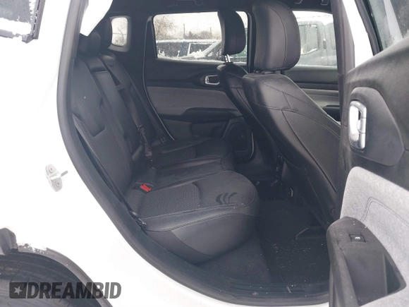 2024 Jeep Compass Latitude with VIN 3C4NJDBN5RT109413, listed as a IAAI auction lot 41330422 with Not Provided miles and . Bid and sale history available at DreamBid. Image 8.