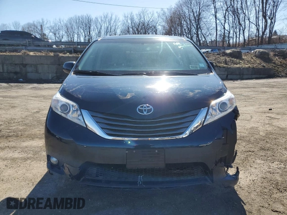 2012 Toyota Sienna XLE with VIN 5TDDK3DC4CS030461, listed as a Copart auction lot 49670925 with 169,836 mi miles and Salvage Title. Bid and sale history available at carsss.com. Image 5.