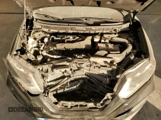 2020 Nissan Rogue SV z VIN JN8AT2MT0LW039933, wystawiony jako Copart lot #82668114 z przebiegiem 95 845 mil mil oraz Szkoda całkowita • Salvage title. Historia ofert i sprzedaży dostępna na DreamBid. Obrazek 14.
