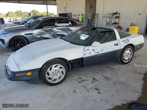1995 Chevrolet Corvette with VIN 1G1YY22P0S5105136, listed as a Copart auction lot 43157855 with 0 mi miles and Clean Title. Bid and sale history available at carsss.com. Image 1.