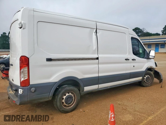 2016 Ford Transit Cargo с VIN 1FTYR2CG6GKB17724, выставлен на аукционе Copart как лот 58246195 с пробегом Не указан миль и Списание • Salvage title. История ставок и продаж доступна на DreamBid. Изображение 3.