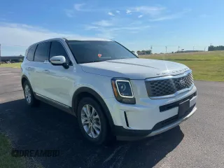 2020 Kia Telluride LX z VIN 5XYP2DHC8LG045328, wystawiony jako Copart lot #66627885 z przebiegiem 179 573 mil mil oraz Czysty tytuł • Clean title. Historia ofert i sprzedaży dostępna na DreamBid. Obrazek 1.