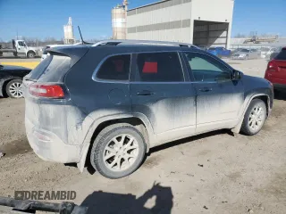 2018 Jeep Cherokee Latitude Plus with VIN 1C4PJLLX0JD584108, listed as a Copart auction lot 47093205 with 62,208 mi miles and Salvage Title. Bid and sale history available at carsss.com. Image 3.