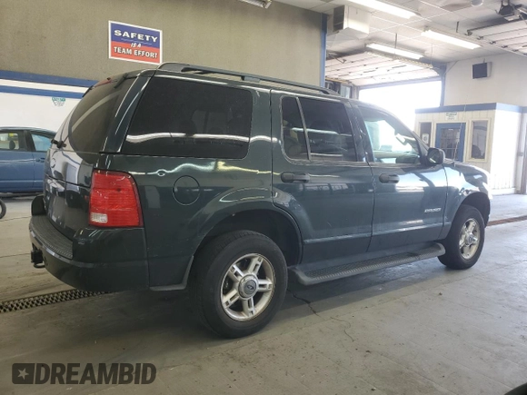 2004 Ford Explorer XLT z VIN 1FMZU73K04UA13679, wystawiony jako Copart lot #59557905 z przebiegiem 193 764 mil mil oraz Szkoda całkowita • Salvage title. Historia ofert i sprzedaży dostępna na DreamBid. Obrazek 3.