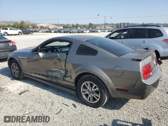 2005 Ford Mustang Deluxe with VIN 1ZVFT80N355182909, listed as a Copart auction lot 60485885 with 120,508 mi miles and Salvage title. Bid and sale history available at DreamBid. Image 2.