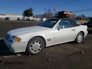 1995 Mercedes-Benz SL z VIN WDBFA63E8SF123853, wystawiony jako Copart lot #45917634 z przebiegiem 112 416 mil mil oraz Nie do naprawy. Historia ofert i sprzedaży dostępna na DreamBid. Obrazek 1.