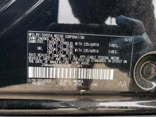 2023 Toyota bZ4X XLE z VIN JTMAAAAA2PA026988, wystawiony jako Copart lot #51482434 z przebiegiem 7 200 mil mil oraz Szkoda całkowita • Salvage title. Historia ofert i sprzedaży dostępna na DreamBid. Obrazek 14.