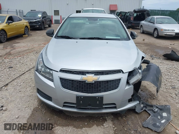 2014 Chevrolet Cruze LS with VIN 1G1PA5SG7E7154005, listed as a IAAI auction lot 42341299 with 76,981 mi miles and . Bid and sale history available at DreamBid. Image 12.