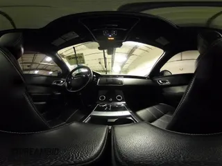 2020 Land Rover Range Rover Velar R-Dynamic S z VIN SALYK2EX1LA247839, wystawiony jako IAAI lot #42309878 z przebiegiem 68 024 mil mil oraz . Historia ofert i sprzedaży dostępna na DreamBid. Obrazek 22.