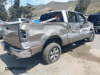 2004 Ford F-150 XLT with VIN 1FTPW14524KD13974, listed as a IAAI auction lot 42054083 with 282,090 mi miles and . Bid and sale history available at DreamBid. Image 4.