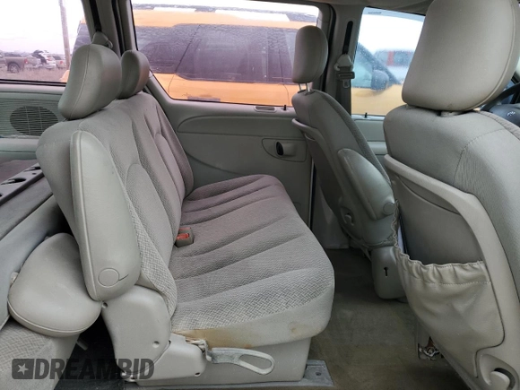 2005 Dodge Caravan SE with VIN 1D4GP25R65B349143, listed as a Copart auction lot 74966444 with Not Provided miles and Non Repairable. Bid and sale history available at carsss.com. Image 11.