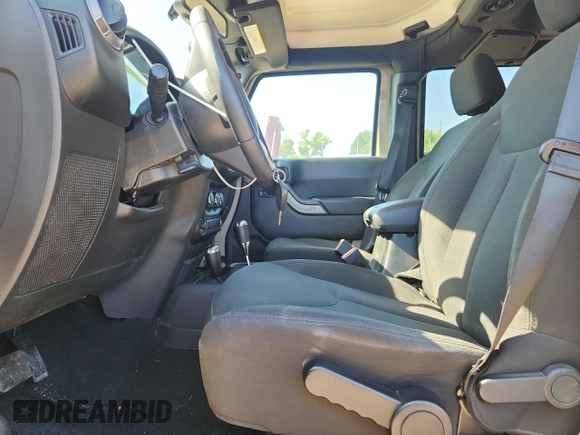 2018 Jeep Wrangler Unlimited Sport S with VIN 1C4BJWDG2JL808379, listed as a Copart auction lot 60694625 with Not provided miles and Salvage title. Bid and sale history available at DreamBid. Image 7.