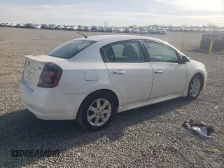 2012 Nissan Sentra S z VIN 3N1AB6AP5CL768354, wystawiony jako Copart lot #53494895 z przebiegiem 111 218 mil mil oraz Szkoda całkowita • Salvage title. Historia ofert i sprzedaży dostępna na DreamBid. Obrazek 3.