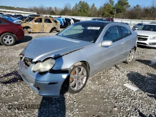 2002 Mercedes-Benz C 230/260/280/320 with VIN WDBRN47JX2A365019, listed as a Copart auction lot 88321555 with 194,316 mi miles and Salvage Title. Bid and sale history available at DreamBid. Image 1.