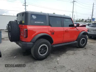 2022 Ford Bronco с VIN 1FMEE5DP9NLB49973, выставлен на аукционе Copart как лот 56214605 с пробегом 23 697 миль миль и Списание • Salvage title. История ставок и продаж доступна на DreamBid. Изображение 3.