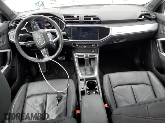2019 Audi Q3 Premium with VIN WA1AECF38K1075626, listed as a Copart auction lot 38745543 with 72,261 mi miles. Bid and sale history available at carsss.com. Image 8.
