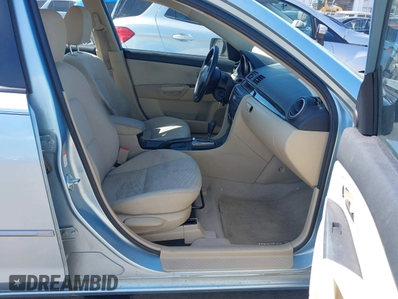 2007 Mazda Mazda3 i Sport with VIN JM1BK32F071654880, listed as a IAAI auction lot 41882347 with 144,841 mi miles. Bid and sale history available at carsss.com. Image 5.