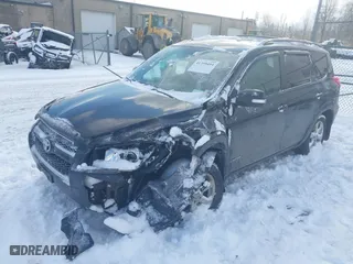 2011 Toyota RAV4 Ltd with VIN 2T3DF4DVXBW148006, listed as a IAAI auction lot 41399494 with 194,948 mi miles. Bid and sale history available at carsss.com. Image 17.
