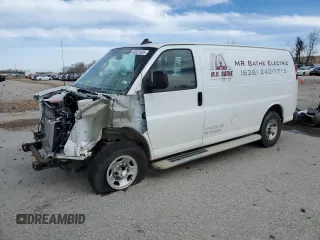 2022 Chevrolet Express Cargo Van with VIN 1GCWGAF76N1269055, listed as a Copart auction lot 49327425 with 32,944 mi miles and Salvage Title. Bid and sale history available at carsss.com. Image 1.