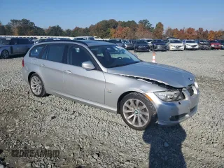 2012 BMW 3 Series 328i xDrive with VIN WBAUU3C53CA543482, listed as a Copart auction lot 77783264 with 68,931 mi miles and Salvage Title. Bid and sale history available at DreamBid. Image 4.