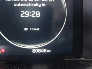 2022 Kia Sorento SX z VIN 5XYRKDLF6NG093083, wystawiony jako IAAI lot #42170584 z przebiegiem 60 848 mil mil oraz . Historia ofert i sprzedaży dostępna na DreamBid. Obrazek 15.