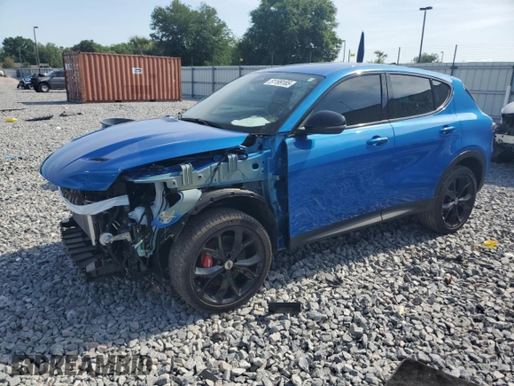 2024 Dodge Hornet GT with VIN ZACNDFAN6R3A23126, listed as a Copart auction lot 51199185 with 11,689 mi miles and Salvage Title. Bid and sale history available at carsss.com. Image 1.