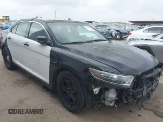 2018 Ford Police Interceptor with VIN 1FAHP2MK0JG106131, listed as a IAAI auction lot 42128631 with 68,924 mi miles and . Bid and sale history available at DreamBid. Image 1.