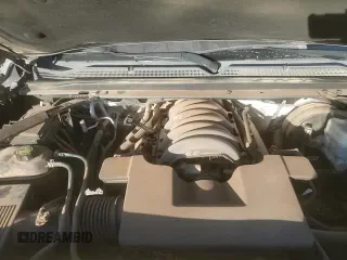 2018 Chevrolet Tahoe LS с VIN 1GNSKAKC1JR136870, выставлен на аукционе Copart как лот 50523435 с пробегом 140 301 миль миль и Списание • Salvage title. История ставок и продаж доступна на DreamBid. Изображение 16.