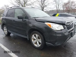 2015 Subaru Forester 2.5i Premium with VIN JF2SJADC1FH820888, listed as a IAAI auction lot 41965938 with 187,540 mi miles. Bid and sale history available at carsss.com. Image 1.
