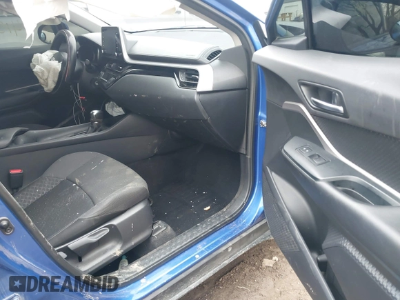 2020 Toyota C-HR LE with VIN JTNKHMBX6L1074648, listed as a IAAI auction lot 41528945 with 108,333 mi miles. Bid and sale history available at carsss.com. Image 5.