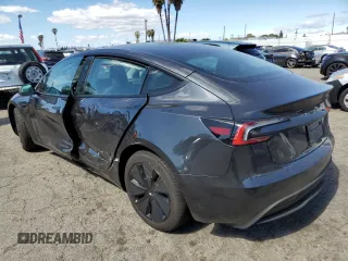 2025 Tesla Model 3 Long Range с VIN 5YJ3E1EBXSF939496, выставлен на аукционе Copart как лот 47140905 с пробегом 641 миль миль и Списание • Salvage title. История ставок и продаж доступна на DreamBid. Изображение 2.