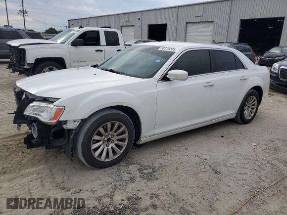 2014 Chrysler 300 z VIN 2C3CCAAG6EH335857, wystawiony jako Copart lot #58770385 z przebiegiem 206 547 mil mil oraz Szkoda całkowita • Salvage title. Historia ofert i sprzedaży dostępna na DreamBid. Obrazek 1.