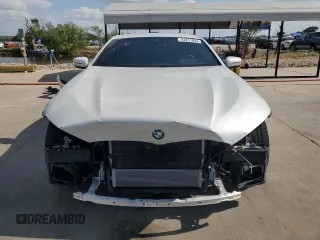2022 BMW 8 Series 840i with VIN WBAAE2C00NCH19865, listed as a Copart auction lot 62617094 with 38,160 mi miles and Salvage Title. Bid and sale history available at carsss.com. Image 5.