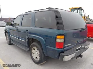 2005 Chevrolet Tahoe LT with VIN 1GNEC13T45R153791, listed as a IAAI auction lot 41553867 with 232,820 mi miles. Bid and sale history available at carsss.com. Image 3.