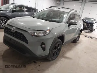 2020 Toyota RAV4 XLE with VIN 2T3P1RFV8LC099090, listed as a IAAI auction lot 41830989 with 99,024 mi miles. Bid and sale history available at carsss.com. Image 2.