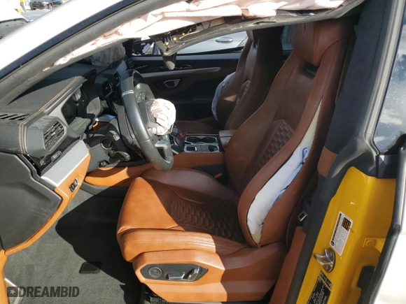 2021 Lamborghini Urus with VIN ZPBUA1ZL3MLA15560, listed as a Copart auction lot 87871715 with 30,693 mi miles and Non Repairable. Bid and sale history available at carsss.com. Image 7.