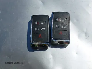 2019 Land Rover Range Rover с VIN SALGS5RE8KA563002, выставлен на аукционе IAAI как лот 41977296 с пробегом Не указан миль и . История ставок и продаж доступна на DreamBid. Изображение 11.
