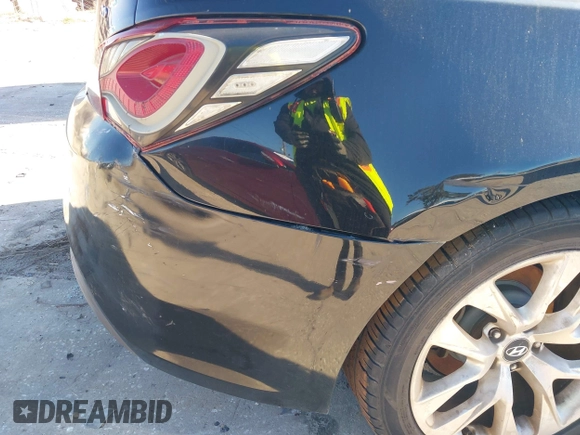 2013 Hyundai Genesis Coupe R-Spec with VIN KMHHT6KD2DU094891, listed as a IAAI auction lot 41273888 with 185,197 mi miles and . Bid and sale history available at DreamBid. Image 12.