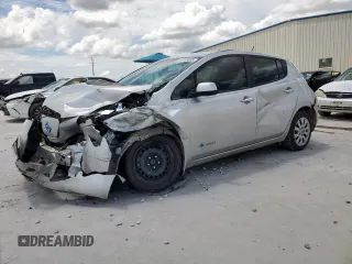 2015 Nissan LEAF S with VIN 1N4AZ0CP0FC307846, listed as a Copart auction lot 63156635 with 86,689 mi miles and Salvage title. Bid and sale history available at DreamBid. Image 1.