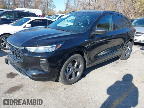 2024 Ford Escape ST-Line with VIN 1FMCU0MZ9RUA20923, listed as a IAAI auction lot 40926247 with 3,693 mi miles and . Bid and sale history available at DreamBid. Image 18.