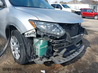 2016 Nissan Rogue S with VIN KNMAT2MVXGP687647, listed as a IAAI auction lot 41421370 with 118,721 mi miles. Bid and sale history available at carsss.com. Image 18.