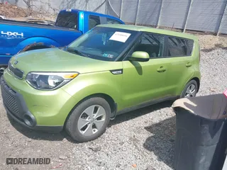 2016 Kia Soul with VIN KNDJN2A29G7820452, listed as a IAAI auction lot 42100654 with 71,090 mi miles. Bid and sale history available at carsss.com. Image 2.